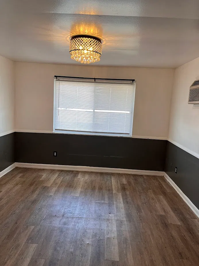308 Kenbrook Drive - E — Photo 4