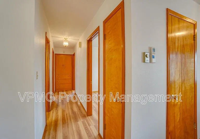 7301 Indiana St — Photo 19