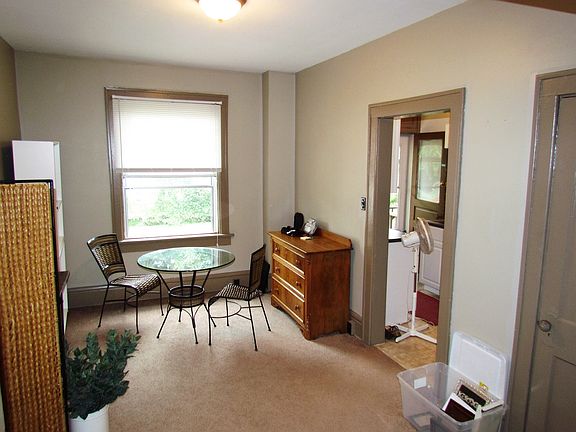 5th image of 84 E Welch Ave