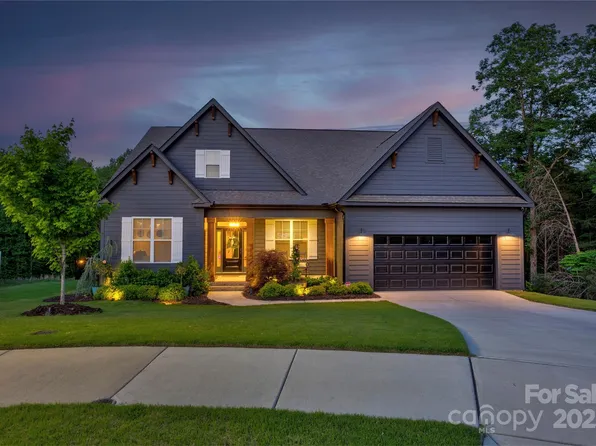 3424 Saint Clair Ct NW, Concord, NC 28027