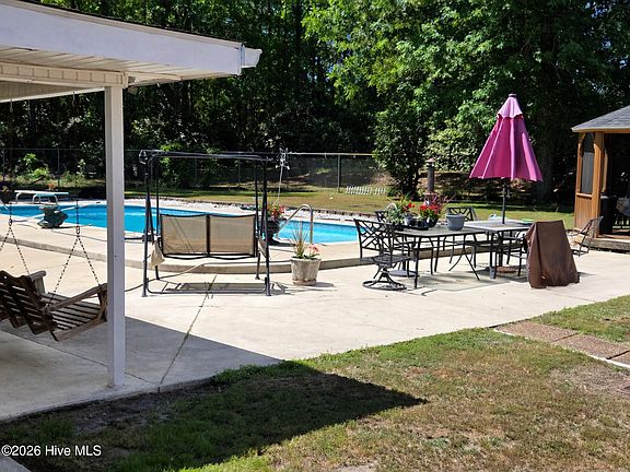 3rd image of 184 Timber Cove Drive