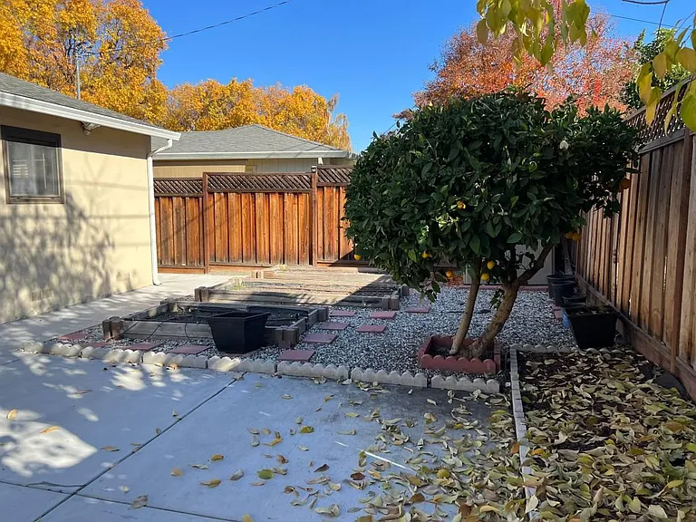 2816 Ruth Ct — Photo 14