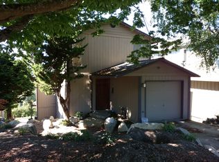 1733 Bradner Pl S, Seattle, WA 98144