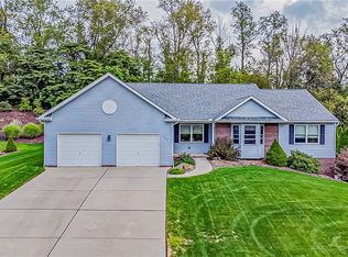 153 Valley Fields Dr, Pittsburgh, PA
