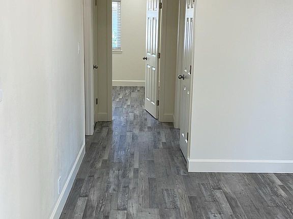 4th image of 5503 Ridgeway Ave