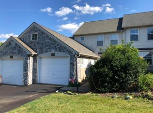 629 Crestgate Pl, Millersville, PA 17551