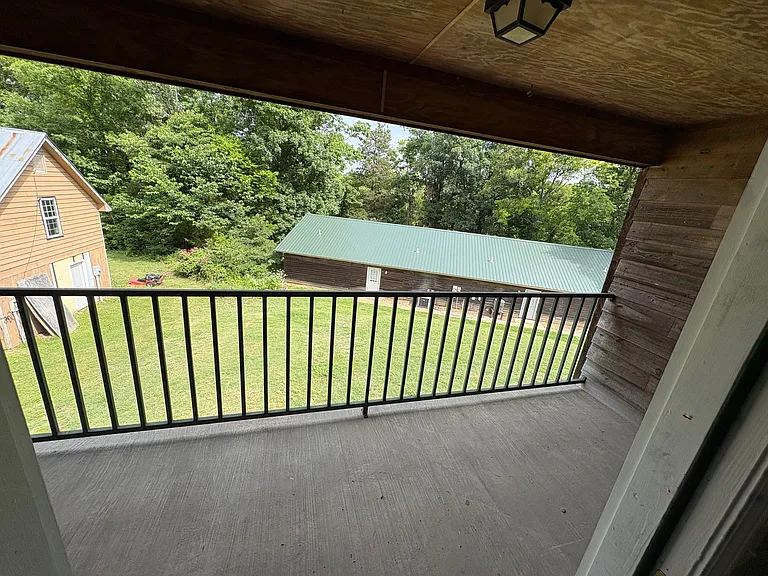 102 Indian Pointe Rd — Photo 9