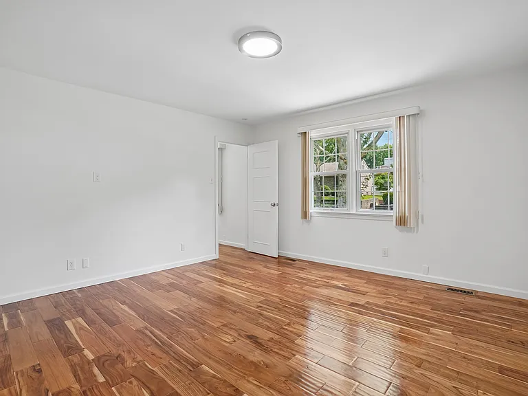 287 Buttonwood Dr — Photo 13