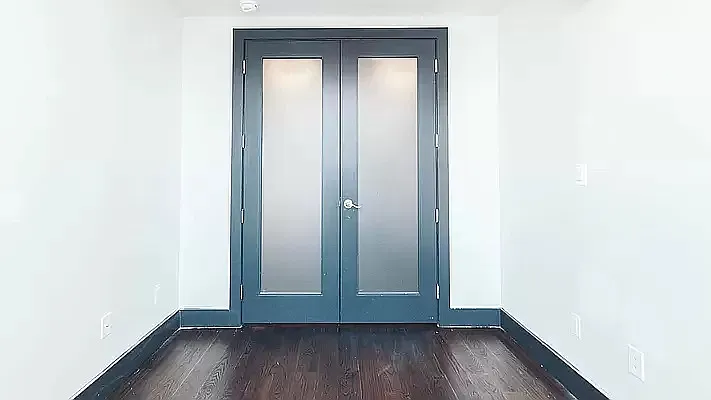 Rented by Brooklyn Group | media 6