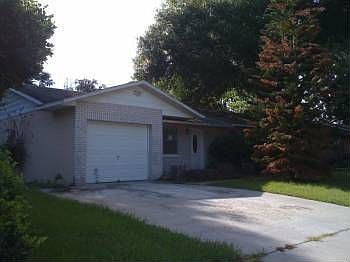 1st image of 1327 Oak Valley Dr