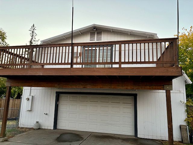 1st image of 1057 Hoitt Ave #B