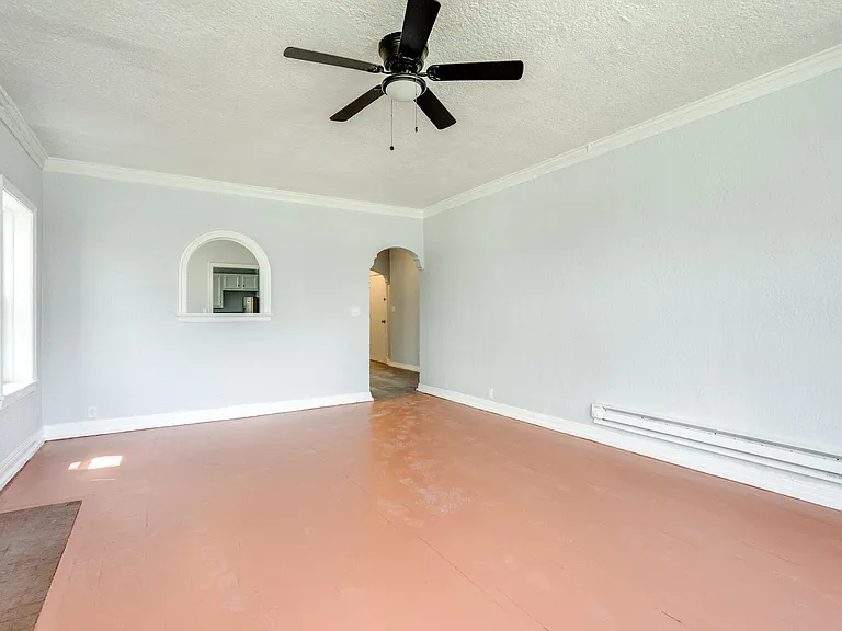 2840 S Moreland Blvd #14 — Photo 13