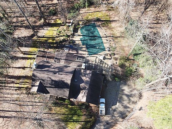 2nd image of 3966 Jefferson Township Pkwy