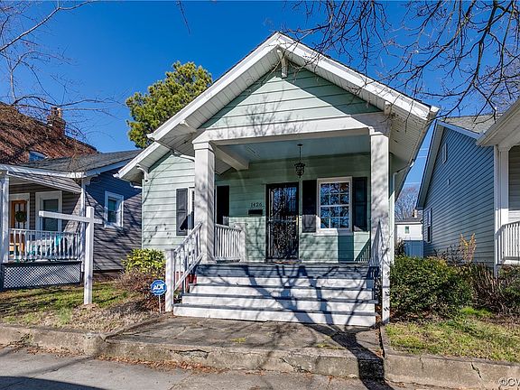 4th image of 1426 Oakwood Ave