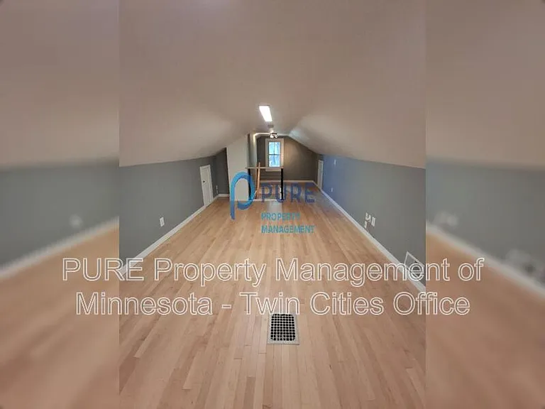 1236 James Ave — Photo 15
