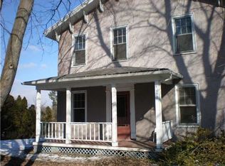 697 W Lake Dr, Canandaigua, NY 14424