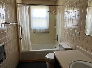 224 Ladd Rd #B, Spring Valley, IL 61362