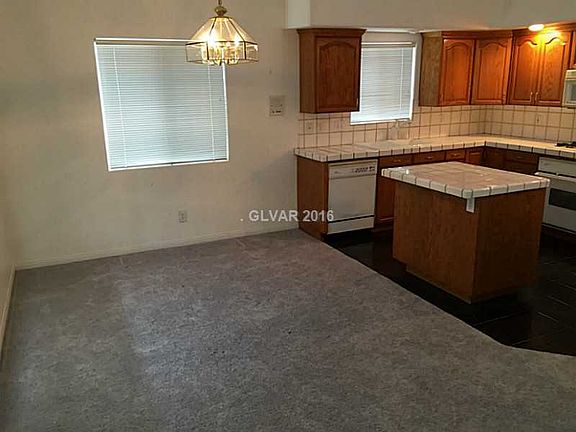 4th image of 5070 Tara Ave Unit 102