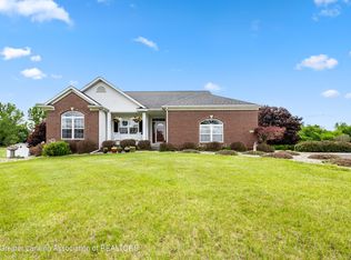 3890 Provencal Dr, Eaton Rapids, MI 48827
