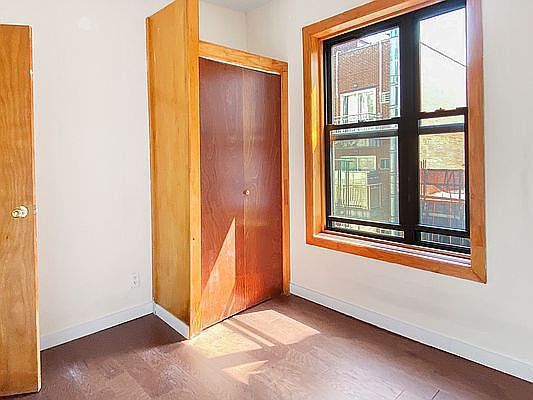 5th image of 195 Madison St APT 13