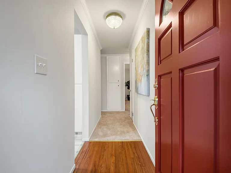 1378 Turlock Ln — Photo 2