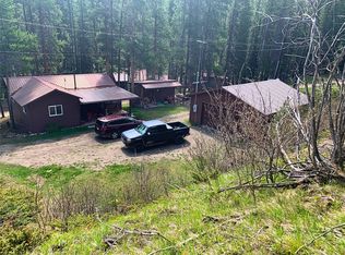 424 Obrien St, Neihart, MT 59465