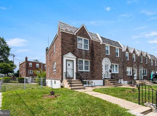336 Stevens St, Philadelphia, PA 19111