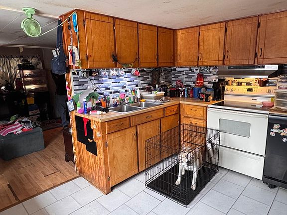 5th image of 112 Robinson Road