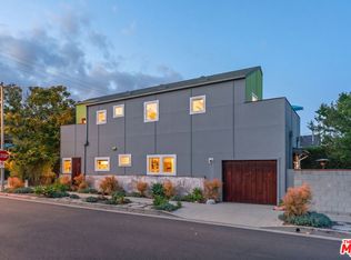 11376 Matteson Ave, Los Angeles, CA 90066