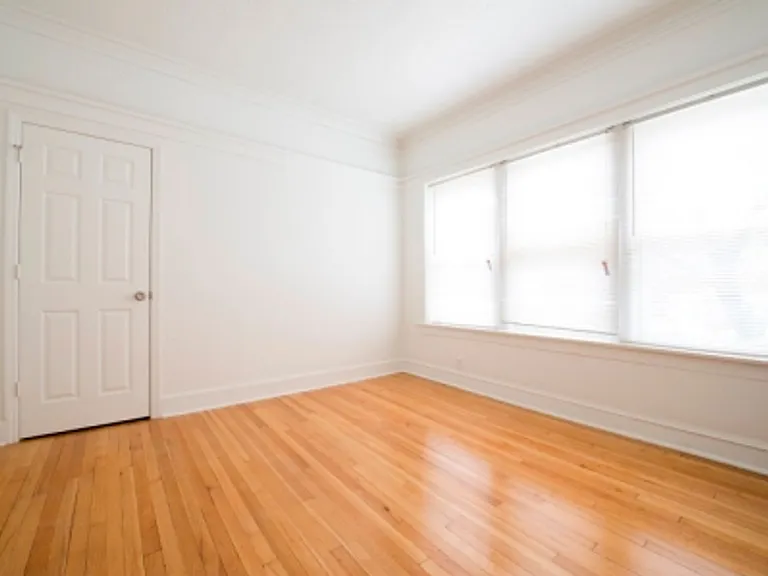 7956 S Aberdeen St #1108-10 — Photo 14