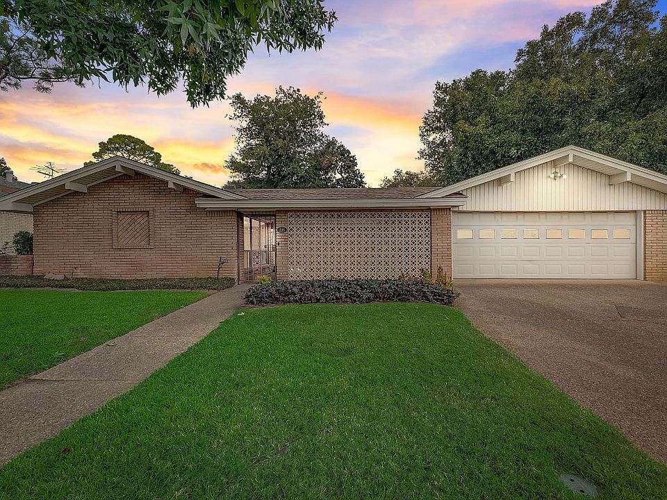 1st image of 208 Plainview Dr