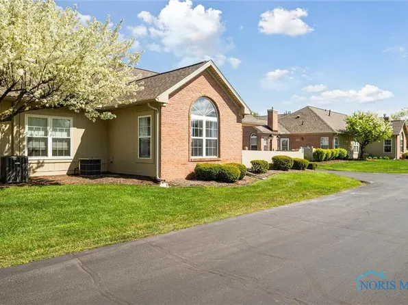 3504 Bayberry Pl #3504, Oregon, OH 43616