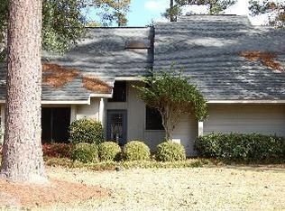 111 E Ruelle St, Mandeville, LA 70471