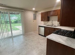 4022 Esseldale Dr #4022, Saint Ann, MO
