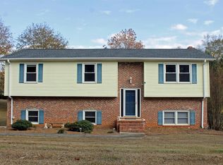 316 Antioch Rd, Easley, SC 29640