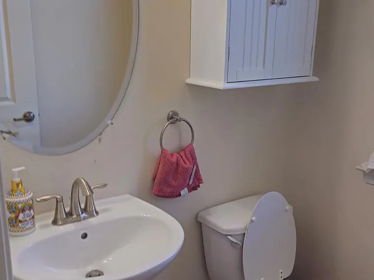 499 Lee Pl — Photo 3