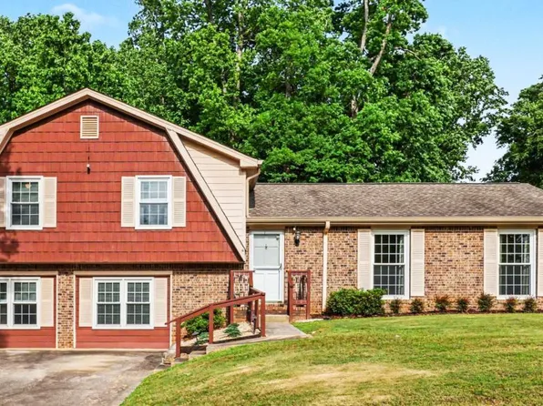 1315 Sanden Ferry Dr, Decatur, GA 30033
