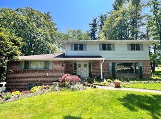 291 Ridgefield Rd, Endicott, NY 13760