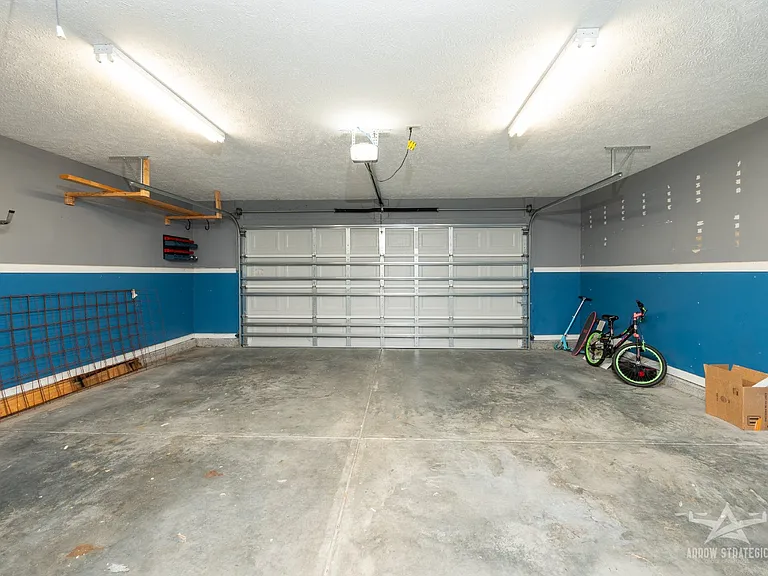 170 Woodland Park Loop — Photo 18