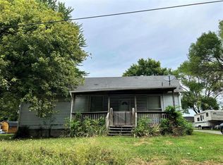 208 E Kavanaugh St, Pocahontas, IL 62275