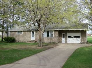 N5718 Leighton Ave, Manawa, WI 54949