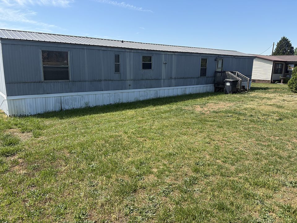 1st image of 186 Ashley Brook Ln