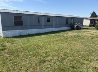 186 Ashley Brook Ln, Statesville, NC 28677
