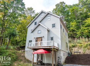 25 Sycamore Ct, Lock Haven, PA 17745