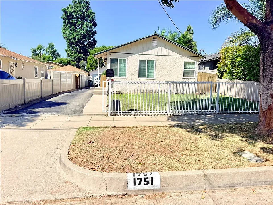 1751 Belmont Ave