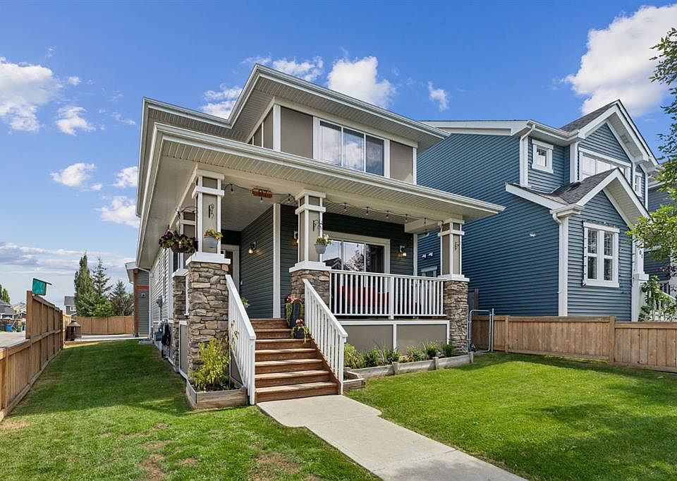 1st image of 97 W River Heights Cres