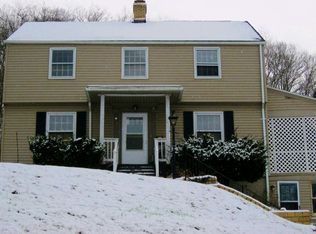 192 Jefferson St, Nelsonville, OH 45764
