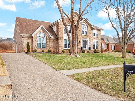 2nd image of 9609 Farmstead Ln