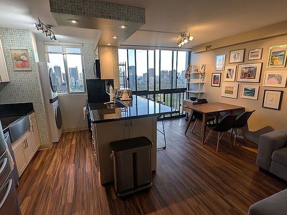 4th image of 2916 Date St APT 19G