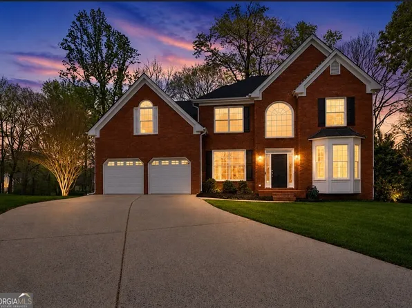 1826 Lone Oak Ct, Lawrenceville, GA 30043